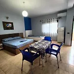 Semako Πανσιόν