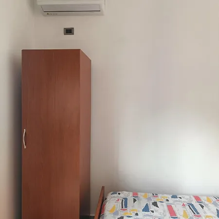 Semako Guest house *