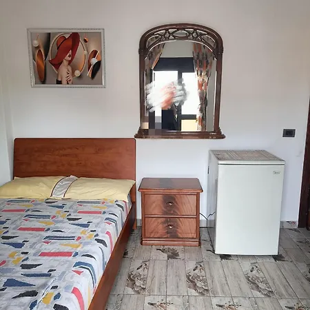 Semako Guest house *