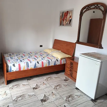 Guest house Semako *