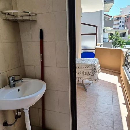 Semako * Durrës