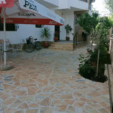 Semako Konukevi